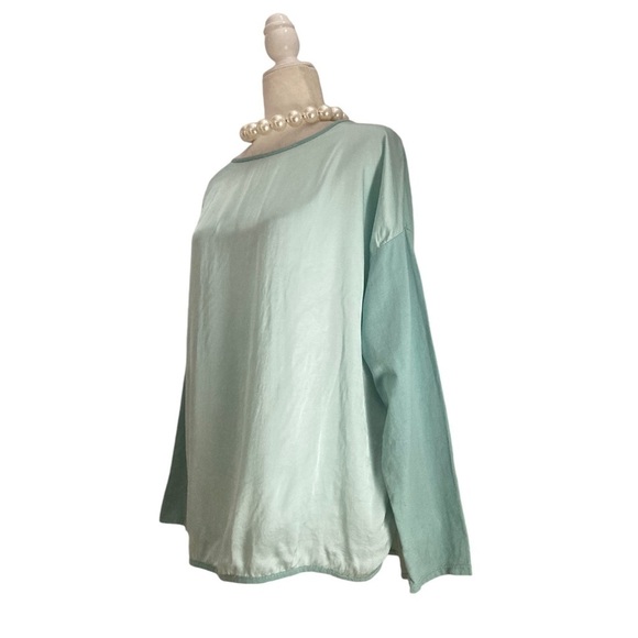 Florencia Two Tone Pullover Top in Seafoam Green Long Sleeves Italian Fabric - Picture 3 of 6
